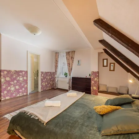 In The Heart Of Semesterbostad Riga